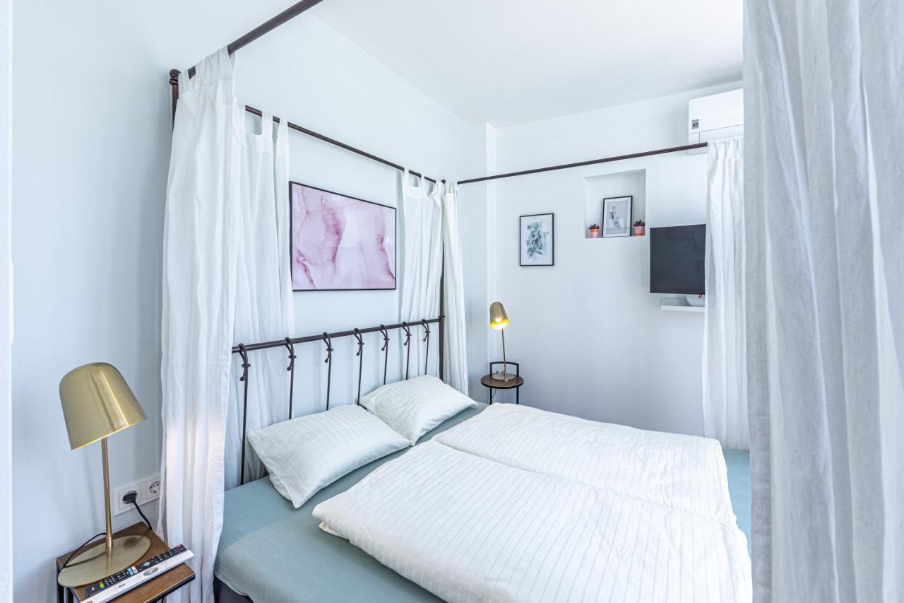 D&V Living Apartment Wina Bagian luar foto